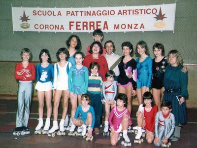 Foto d'archivio della scuola di pattinaggio artistico Corona Ferrea